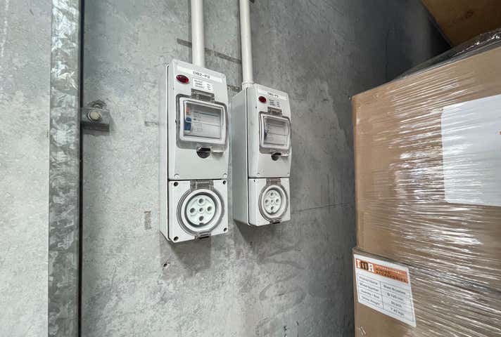 15 Pavers Circle Malaga WA 6090 - Image 35