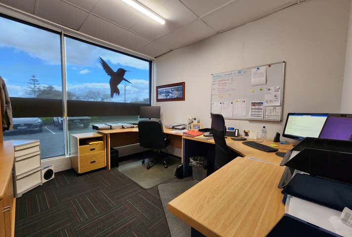 1/8 Baretta Road Wangara WA 6065 - Image 8