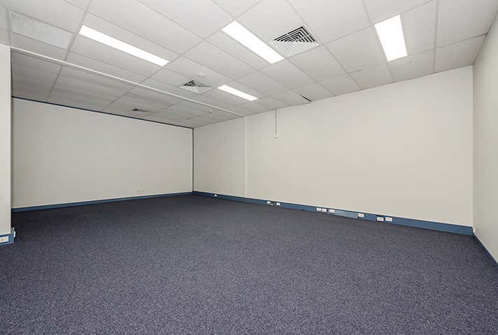Lease D & E, 254 Ross River Road Aitkenvale QLD 4814 - Image 14