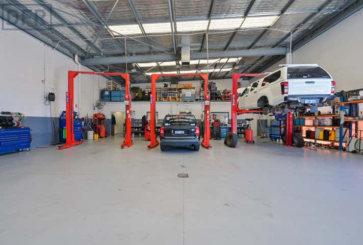 1/30 Hammond Road Cockburn Central WA 6164 - Image 7