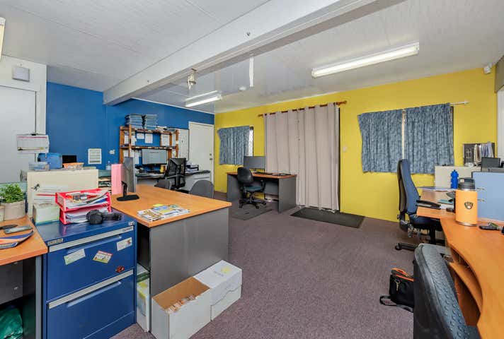 571 Ross River Road Kirwan QLD 4817 - Image 12