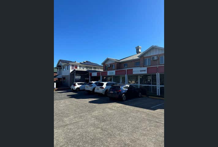 1/33 Lisson Grove Wooloowin QLD 4030 - Image 1