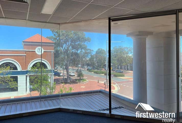 14/115 Grand Boulevard Joondalup WA 6027 - Image 4