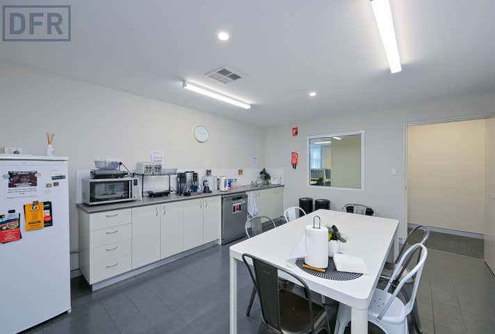 449 Yangebup Road Cockburn Central WA 6164 - Image 17