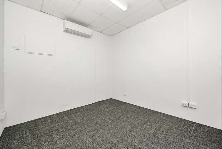 10-12 Keane Street Currajong QLD 4812 - Image 18