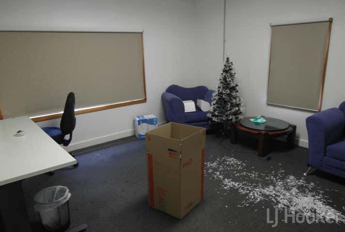 Level 1, 45-49 Monaro Street Queanbeyan NSW 2620 - Image 5