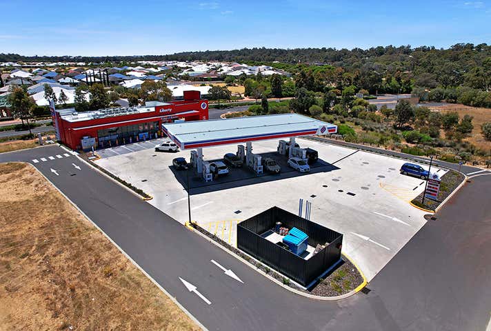 9 Norton Promenade Dalyellup WA 6230 - Image 4