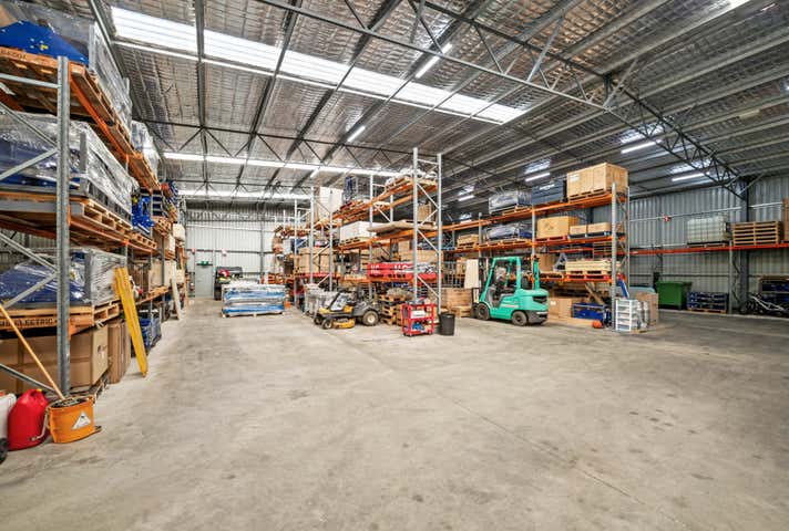 28 Ironstone Road Epsom VIC 3551 - Image 4