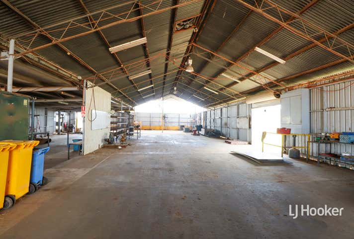 2 Fleming Drive Roma QLD 4455 - Image 3