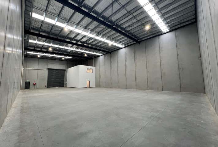 18 Venture Drive Sunshine West VIC 3020 - Image 2