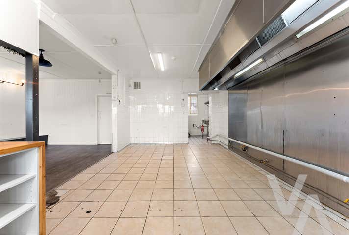 107 Cowlishaw Street Redhead NSW 2290 - Image 10