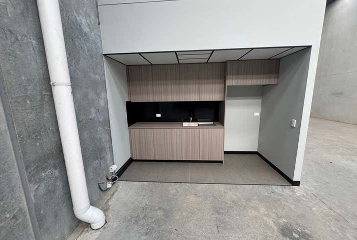 13/29-33 Lakeside Drive Broadmeadows VIC 3047 - Image 6