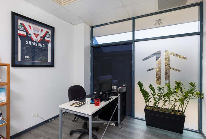 7/2 Executive Drive Burleigh Waters QLD 4220 - Image 7