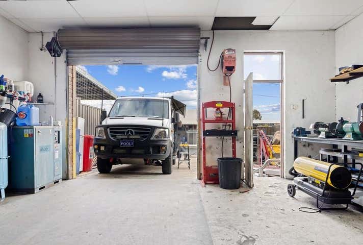 5/28 Dundas Court Phillip ACT 2606 - Image 9