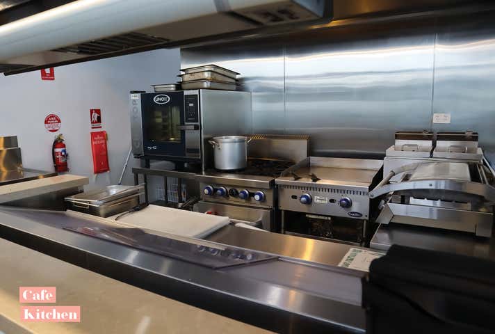 Mermaid Waters Shopping Village, 90 Markeri St Mermaid Waters QLD 4218 - Image 3