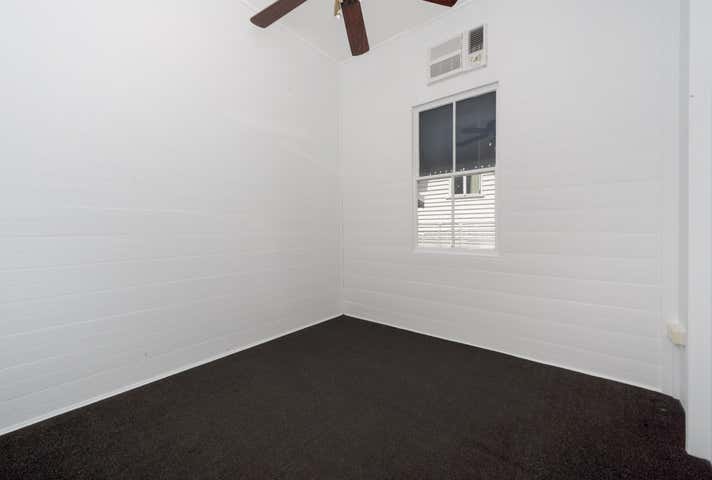 7 Woolcock Street Hyde Park QLD 4812 - Image 9