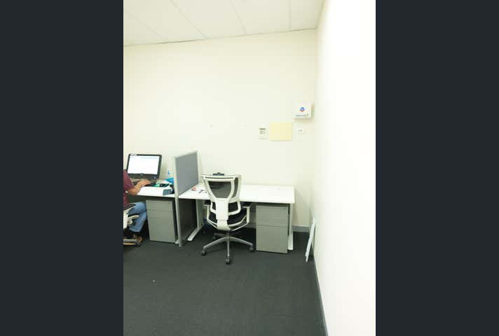 2/15-17  Warby Street Campbelltown NSW 2560 - Image 9