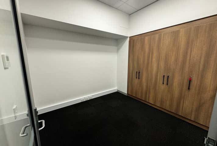 Lvl 1/36-38 Moffat Street Cairns North QLD 4870 - Image 14