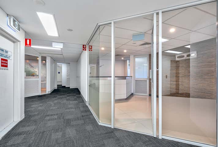 16-18 Queensland Avenue Broadbeach QLD 4218 - Image 3