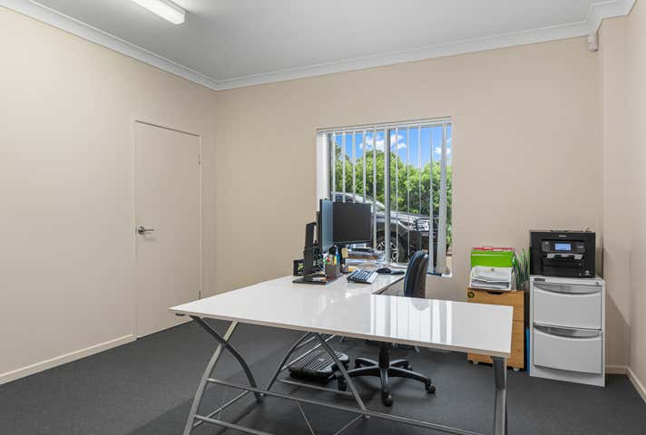 1/21 Southern Cross Circuit Urangan QLD 4655 - Image 16