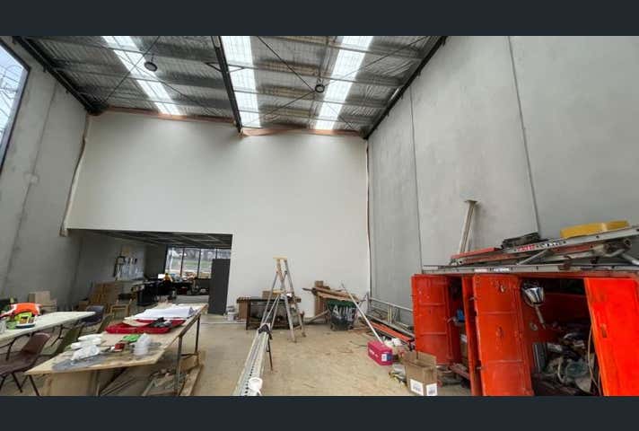 Unit  4, 636-642 Whitehorse Road Mitcham VIC 3132 - Image 4