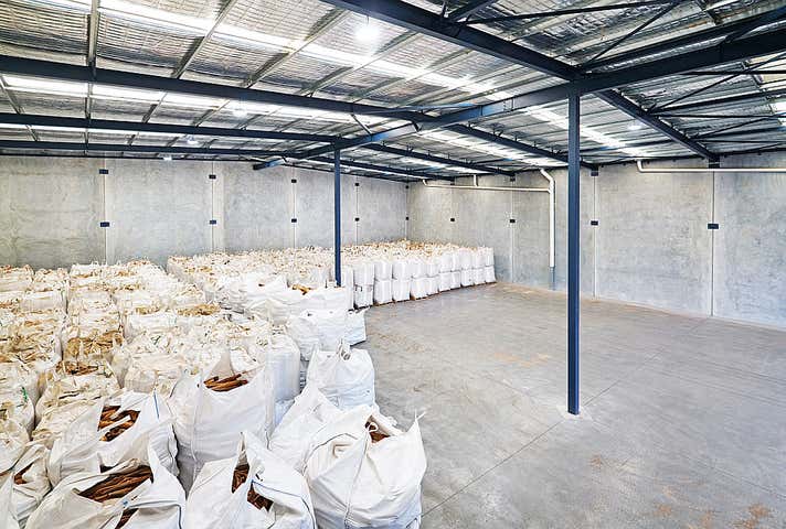 55 Mordaunt Circuit Canning Vale WA 6155 - Image 15