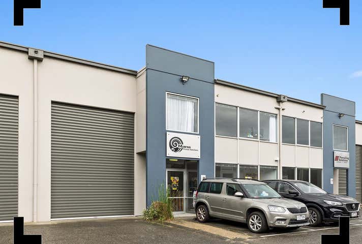 8/31-37 Howleys Road Notting Hill VIC 3168 - Image 1