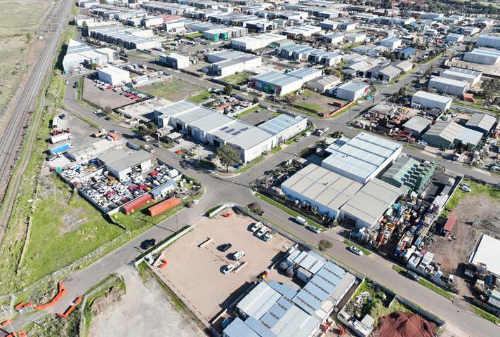 71 Baldwin Avenue Sunshine North VIC 3020 - Image 6