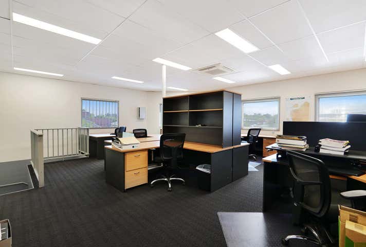 Unit 2, 2 Baltic Court Maddington WA 6109 - Image 12