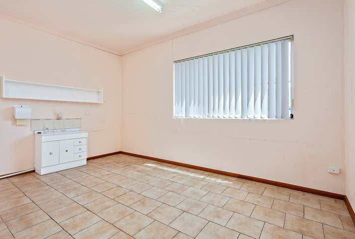 116 Railway St Corrimal NSW 2518 - Image 5