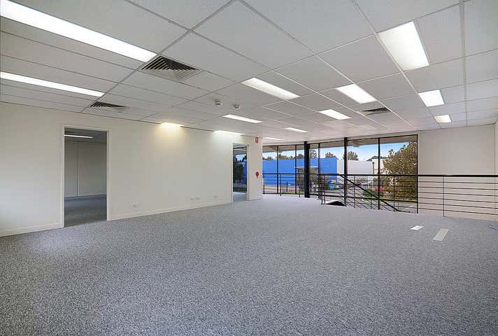 47 Catalano Circuit Canning Vale WA 6155 - Image 26