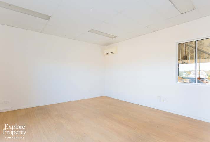 8/13 Carl Street Rural View QLD 4740 - Image 8