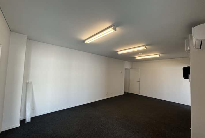 7/75 Waterway Drive Coomera QLD 4209 - Image 6