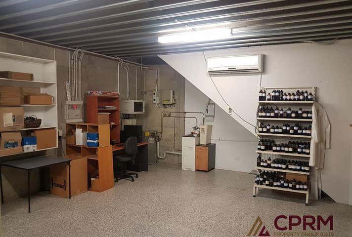 8 /25 - 27 Redcliffe Gardens Drive Clontarf QLD 4019 - Image 10