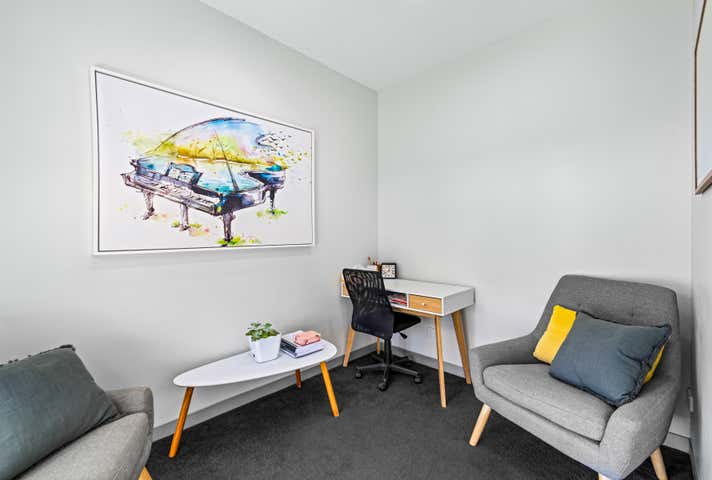 110 Monaco Street Broadbeach Waters QLD 4218 - Image 4