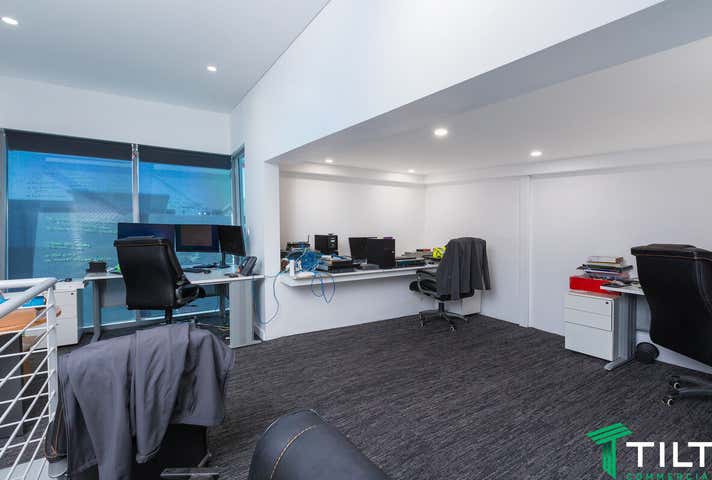 2/9 Caloundra Road Clarkson WA 6030 - Image 5