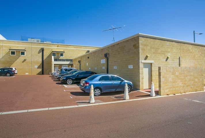 2 / 3 Boas Avenue Joondalup WA 6027 - Image 24