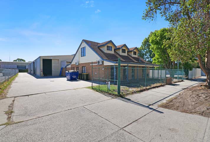 U1,2,3&4, 182 Star Street Carlisle WA 6101 - Image 2