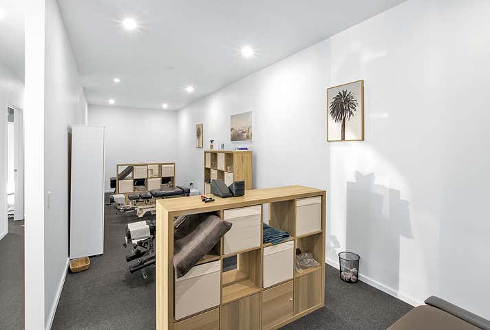 85 Elmslie Drive Cranbourne East VIC 3977 - Image 17