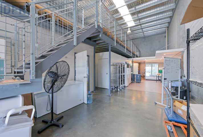 1/27 Jacquard Way Port Kennedy WA 6172 - Image 17