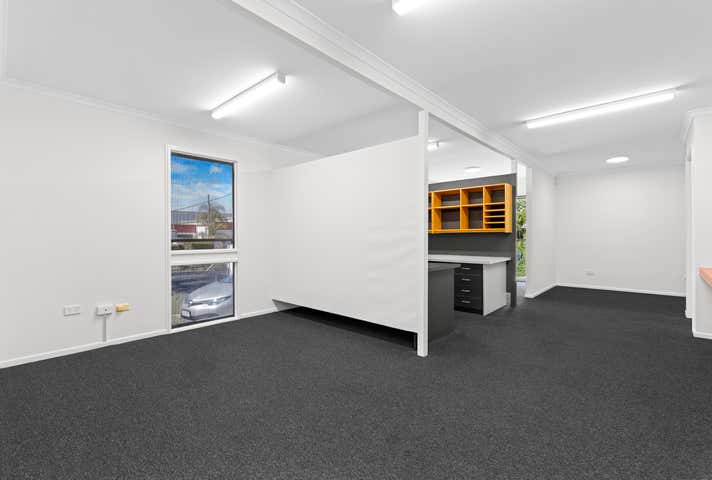 36 Benronalds Street Seventeen Mile Rocks QLD 4073 - Image 4