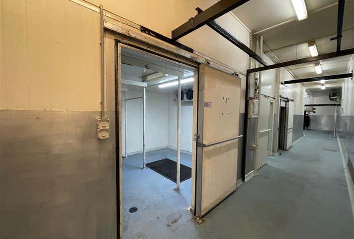 11 Llewellyn Place Eumemmerring VIC 3177 - Image 7