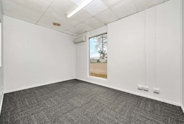 10-12 Keane Street Currajong QLD 4812 - Image 14