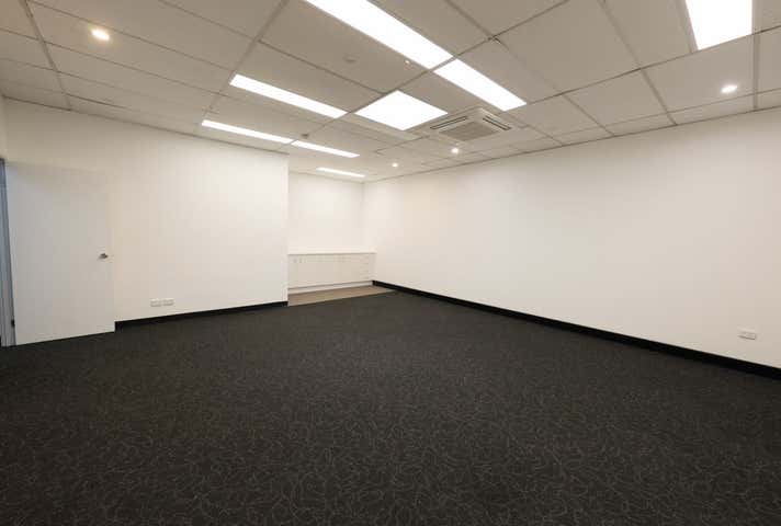 59 McLeod Street Cairns City QLD 4870 - Image 13