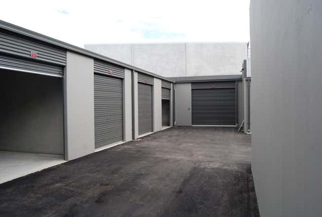 6/12A Hines Road O'Connor WA 6163 - Image 17