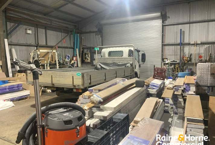 8/2 Sweet Street Warners Bay NSW 2282 - Image 4