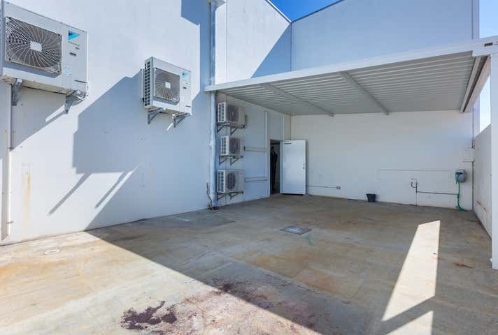 2/3 King Edward Road Osborne Park WA 6017 - Image 9