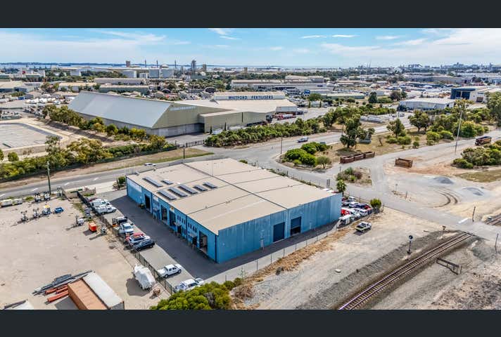 8/111 Mandurah Road Kwinana Beach WA 6167 - Image 3