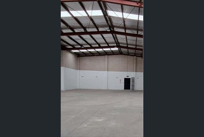 64 Slater Parade Keilor East VIC 3033 - Image 4