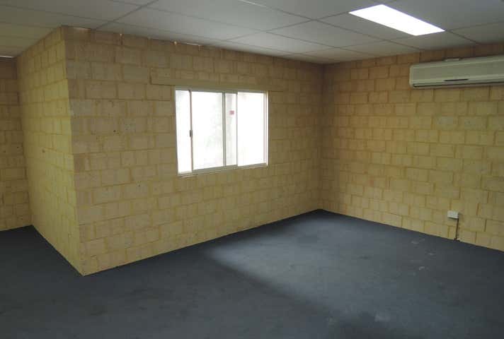 5/16 Brolo Court O'Connor WA 6163 - Image 4